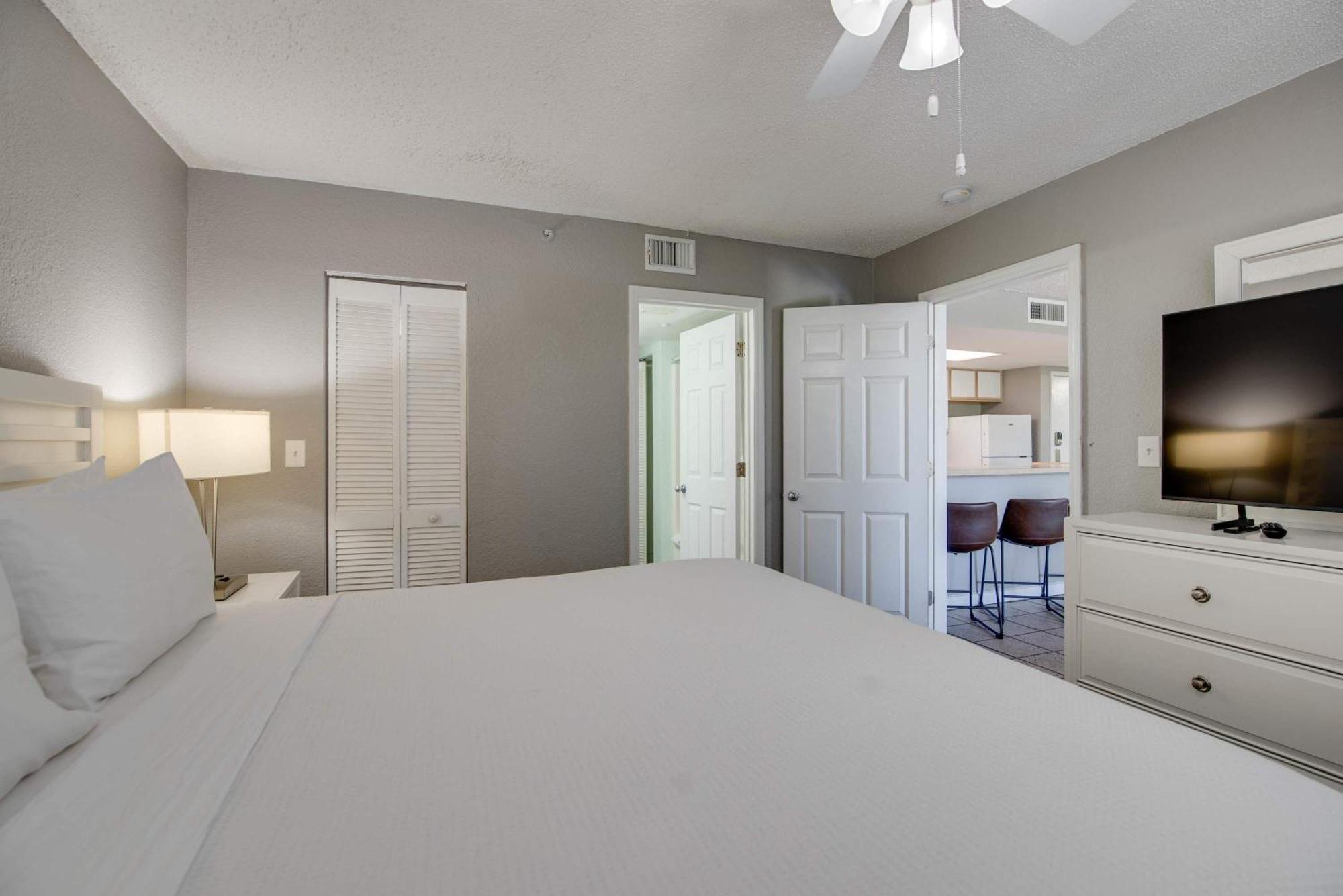The Barbados -Bright Condo W Pool 키웨스트 외부 사진
